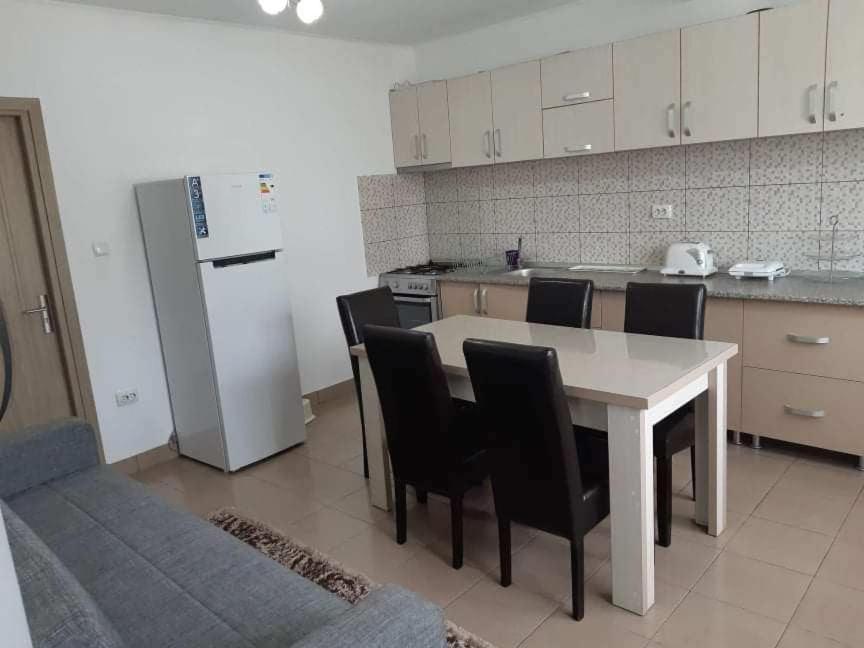 Willa Casa De Inchiriat In Limanu Zewnętrze zdjęcie